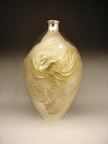 JAPANESE MID 20TH CENTURY PURE SILVER VASE BY KAWAMURA SEIJI<br><font color=red><b>SOLD</b></font>