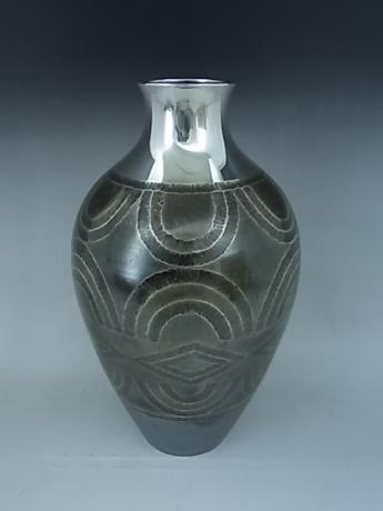 JAPANESE MID 20TH CENTURY PURE SILVER HAND HAMMERED VASE<br><font color=red><b>SOLD</b></font>