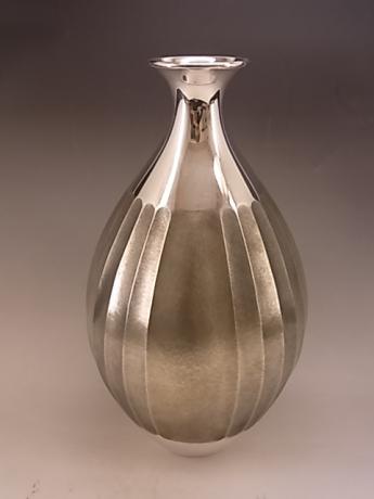JAPANESE EARLY 20TH CENTURY HAND HAMMERED PURE SILVER VASE<br><font color=red><b>SOLD</b></font>