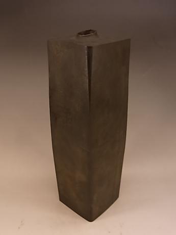 JAPANESE 20TH CENTURY BRONZE VASE BY HASUDA SHUGORO<br><font color=red><b>SOLD</b></font>