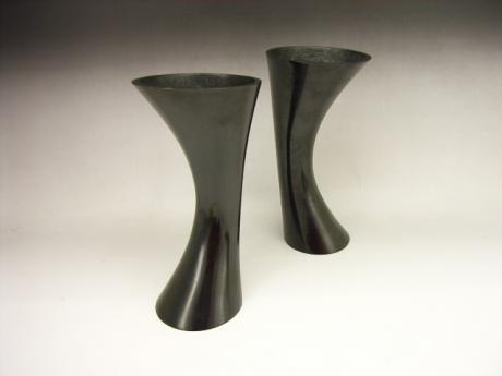 JAPANESE EARLY 20TH CENTURY BRONZE PAIR OF HORN SHAPED VASES<br><font color=red><b>SOLD</b></font> 