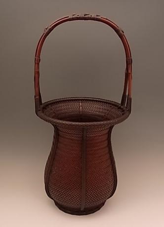 JAPANESE 20TH CENTURY BAMBOO FLOWER BASKET BY CHIKUJUNSAI