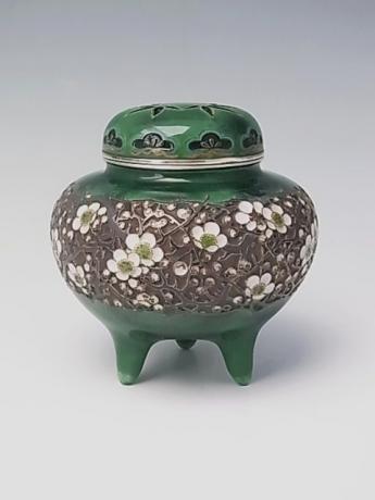 JAPANESE EARLY 20TH CENTURY CLOISONNE KORO WITH THREE FRIENDS - SHOCHIKUBAI - DESIGN<br><font color=red><b>SOLD</b></font>