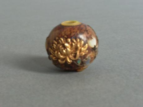 WOOD, GOLD AND SHELL CHRYSANTHEMUM DESIGN OJIME <br><font color=red><b>SOLD</b></font>
