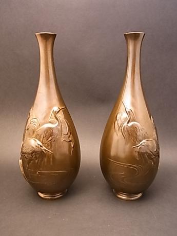 JAPANESE E. 20TH CENTURY PAIR OF BRONZE VASES BY MIYAO<br><font color=red><b>SOLD</b></font> 