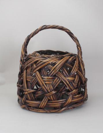 JAPANESE EARLY 20TH CENTURY BAMBOO FLOWER BASKET