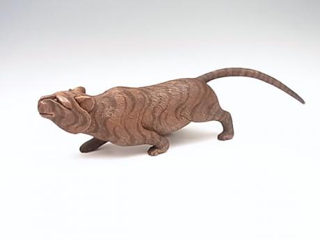 JAPANESE EARLY 20TH CENTURY CARBED WOODEN TIGER <br><font color=red><b>SOLD</b></font> 