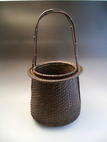 JAPANESE MID 20TH CENTURY BAMBOO FLOWER BASKET, UNSIGNED<br><font color=red><b>SOLD</b></font>