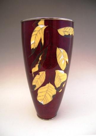 JAPANESE MID 20TH CENTURY ANDO COMPANY  CLOISONNE VASE<br><font color=red><b>SOLD</b></font>