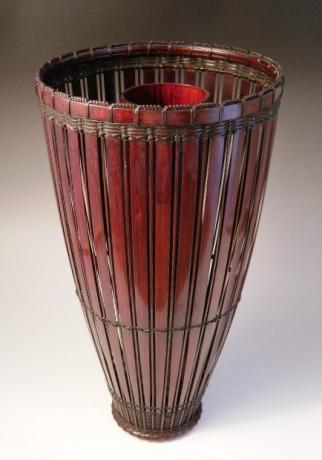 JAPANESE E. 20TH CENTURY BAMBOO FLOWER BASKET BY CHIKUUNSAI II<br><font color=red><b>SOLD</b></font>