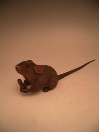 JAPANESE MEIJI PERIOD WOODEN CARVING OF RAT<br><font color=red><b>SOLD</b></font>