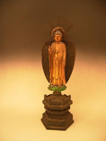 JAPANESE EARLY 20TH CENTURY STANDING STATUE OF AMIDA-BUTSU BUDDHA<br><font color=red><b>SOLD</b></font>