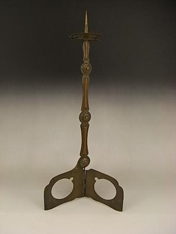 JAPANESE EDO PERIOD BRONZE PORTABLE AND COLLAPSIBLE CANDLE STAND<br><font color=red><b>SOLD</b></font>