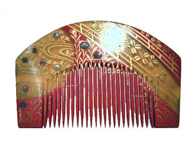 JAPANESE EARLY - MID SHOWA PERIOD CELLULOID INLAID COMB