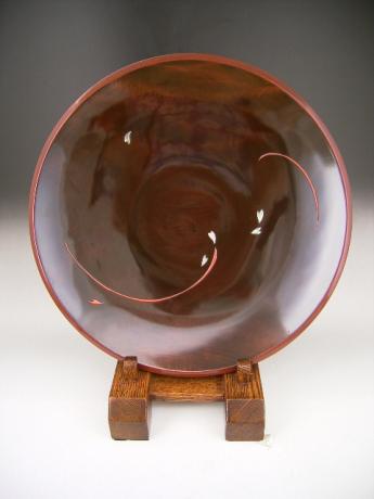 JAPANESE 20TH CENTURY RED LACQUER PLATE WITH SHELL INLAY AND RED LACQUER DESIGN<br><font color=red><b>SOLD</b></font> 