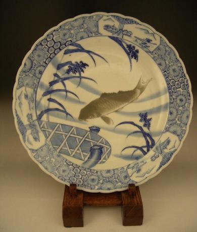 JAPANESE CIRCA 1900 BLUE & WHITE IMARI CHARGER WITH KOI DESIGN<br><font color=red><b>SOLD</b></font>
