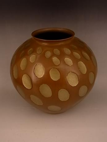 JAPANESE MID 20TH CENTURY HAND HAMMERED COPPER VASE BY GYOKUSENDO<br><font color=red><b>SOLD</b></font>