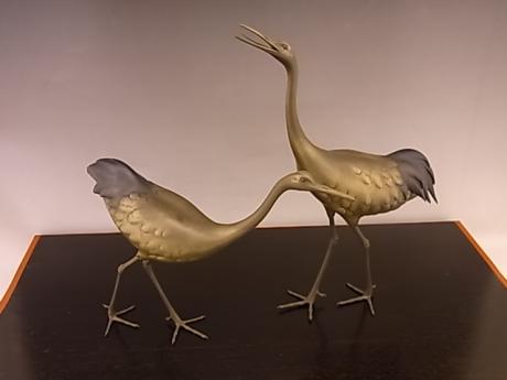 JAPANESE EARLY TO MID 20TH CENTURY BRONZE PAIR OF CRANES ON WOODEN STAND<br><font color=red><b>SOLD</b></font>