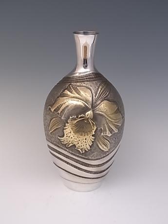 JAPANESE  PURE SILVER ORCHID VASE BY TSUCHIYA KYOHEI<br><font color=red><b>SOLD</b></font>