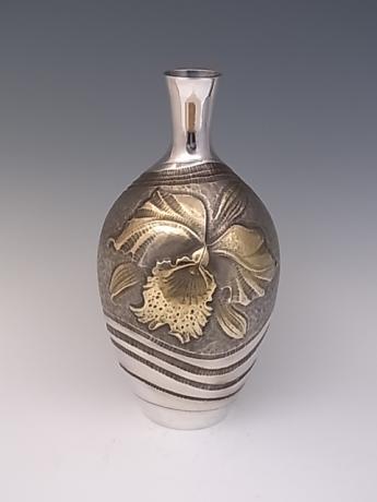 JAPANESE PURE SILVER ORCHID VASE BY TSUCHIYA KYOHEI<br><font color=red><b>SOLD</b></font>