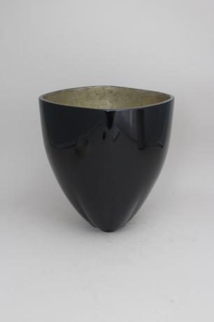JAPANESE LATE 20TH CENTURY BLACK LACQUER VASE BY INAZUKA YOSHIRO<br><font color=red><b>SOLD</b></font> 