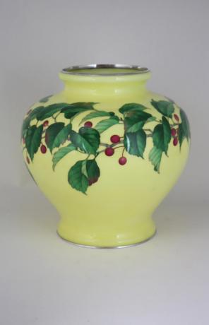 JAPANESE EARLY 20TH CENTURY ANBDO CLOISONNE VASE<br><font color=red><b>SOLD</b></font> 