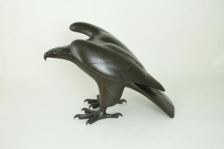 JAPANESE EARLY 20TH CENTURY BRONZE HAWK BY KIBOU <br><font color=red><b>SOLD</b></font>