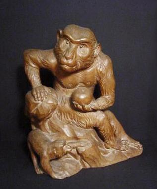 WOODEN CARVING ADULT AND CHILD MONKEY WITH FRUIT