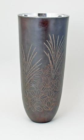 Japanese mid 20th century bronze vase by MANABU GOTO<br><font color=red><b>SOLD</b></font> 
