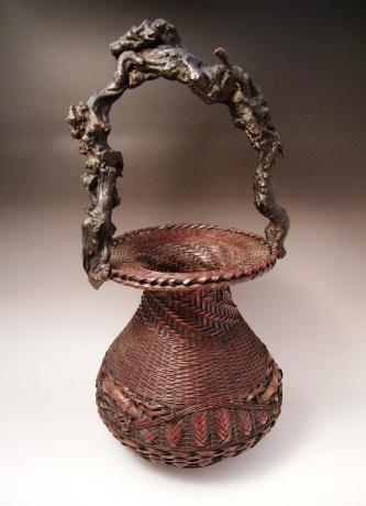 JAPANESE EARLY 20TH CENTURY BAMBOO BASKET, UNSIGNED<br><font color=red><b>SOLD</b></font>