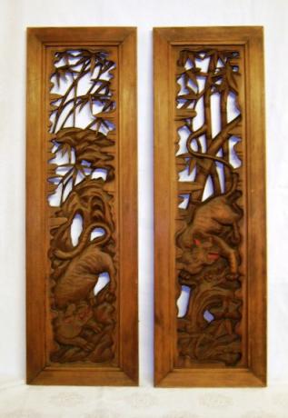 JAPANESE EARLY 20TH CENTURY PAIR OF CARVED WOODEN RANMA<br><font color=red><b>SOLD</b></font>