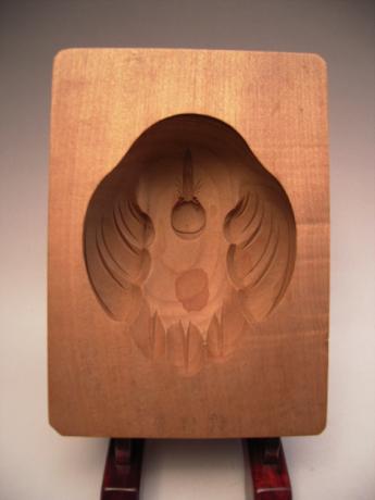 JAPANESE 20TH CENTURY WOODEN MOLD FOR OSHIMONO, JAPANESE RICE-FLOUR CAKES<br><font color=red><b>SOLD</b></font>  	