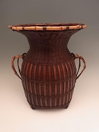 JAPANESE 20TH CENTURY BAMBOO FLOWER BASKET SIGNED SHOKOSAI<br><font color=red><b>SOLD</b></font> 