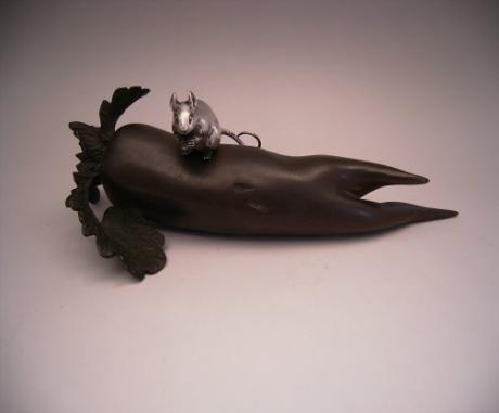 JAPANESE EARLY 20TH CENTURY SILVER MOUSE ON BRONZE CHINESE RADISH<br><font color=red><b>SOLD</b></font>