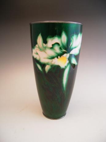 JAPANESE MID 20TH CENTURY ANDO COMPANY CLOISONNE VASE<br><font color=red><b>SOLD</b></font>
