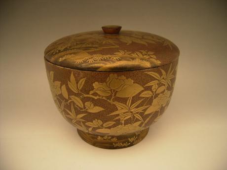 JAPANESE 19TH CENTURY LACQUER BOWL AND COVER<br><font color=red><b>SOLD</b></font>