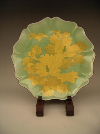 JAPANESE 20TH CENTURY LNT YOSHIDA MINORI PLATE<br><font color=red><b>SOLD</b></font>