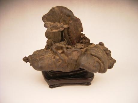 JAPANESE E-MID 1900'S SUISEKI VIEWING STONE<br><font color=red><b>SOLD</b></font>
